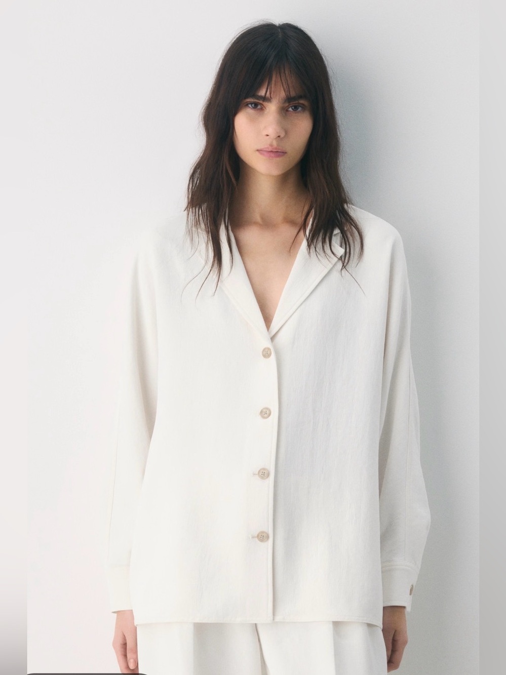 Aritzia Wilfred Freeform button-up relaxed fit notched collar Crepette Shirt